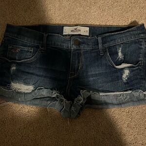 💋 hollister size 7, 28w, low rise, cute, vintage jean shorts